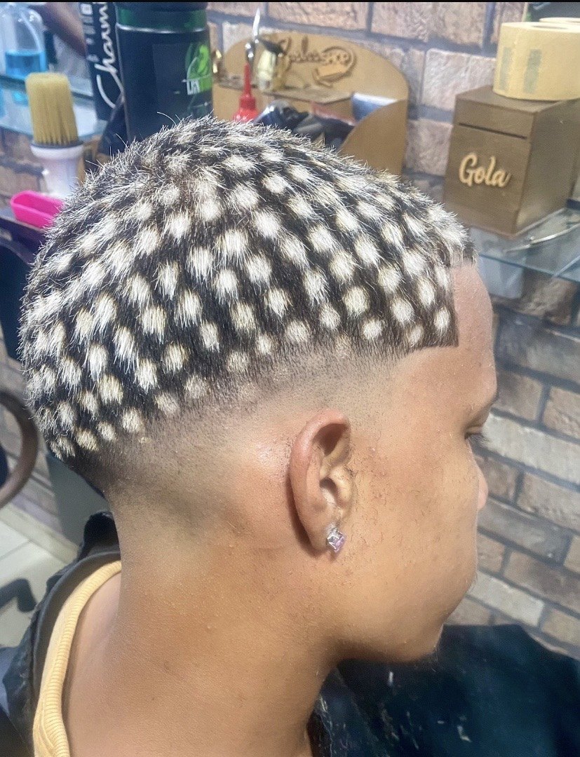 Corte com textura e detalhes de coloração